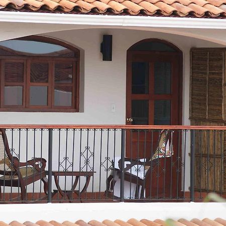 Hotel Cacique Adiact Leon Luaran gambar