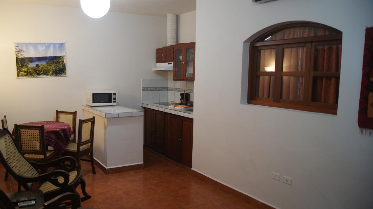 Hotel Cacique Adiact Leon Luaran gambar