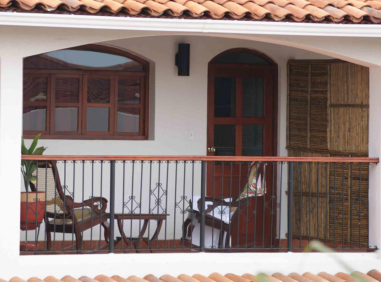 Hotel Cacique Adiact Leon Luaran gambar